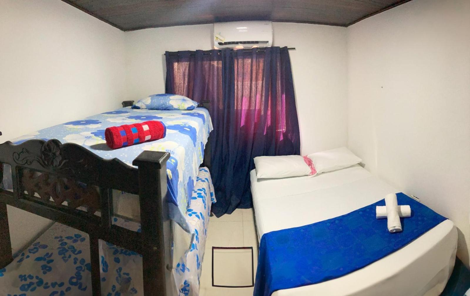 Red House 47 * Cartagena